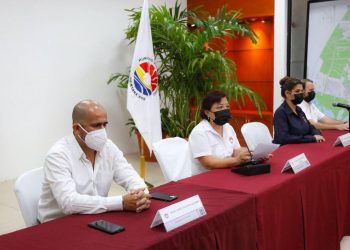 FAMILIAS CANCUNENSES EMPIEZAN A RECUPERAR SU PATRIMONIO