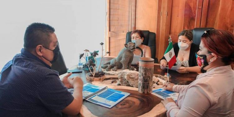 ARTESANOS MAYAS DE TULUM RECIBEN CRÉDITOS Y APOYOS