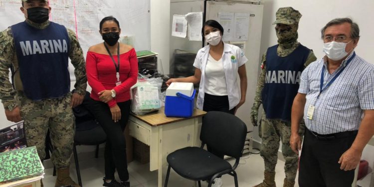 RECIBE SEGUNDA DOSIS DE CONTRA EL COVID-19 PERSONAL DE SALUD DE COZUMEL