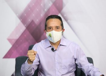 INICIÓ LA VACUNACIÓN CONTRA LA COVID-19 EN CHETUMAL: CARLOS JOAQUÍN