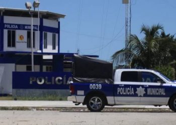 VINCULAN A PROCESO A MUJER POLICÍA POR NO CUMPLIR CON SUS FUNCIONES