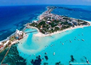 PLAYA NORTE DENTRO DE LAS 25 MEJORES DEL MUNDO POR TRAVELLER’S CHOICE 2021 DE TRIPADVISOR