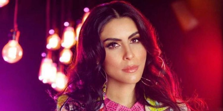 MARÍA LEÓN ANUNCIA QUE FUE ACOSADA Y MANOSEADA EN LA CALLE