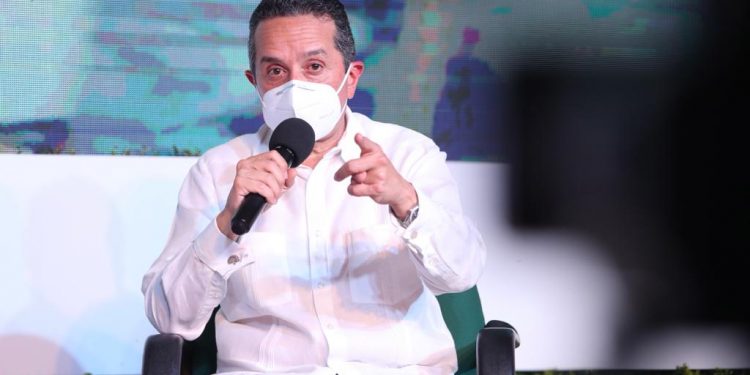 LA SEMAR PRONOSTICA EL ARRIBO MODERADO DE SARGAZO EN LAS PRÓXIMAS DOS SEMANAS: CARLOS JOAQUÍN