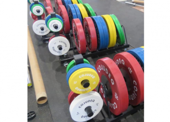 LA COJUDEQ ENTREGA EQUIPO ESPECIALIZADO PARA EL ÓPTIMO DESARROLLO DE LA HALTEROFILIA