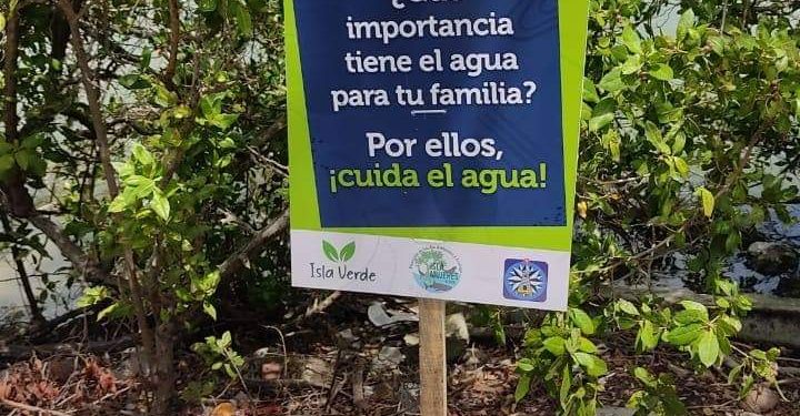 COLOCAN LETREROS EN LOS ALREDEDORES DE LA SALINA GRANDE PARA FOMENTAR EL CUIDADO DEL AGUA Y DEL PROPIO CUERPO LAGUNAR