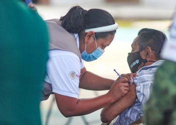 RECIBIERON LA VACUNA CONTRA EL COVID-19, MÁS DE CINCO MIL ADULTOS MAYORES DE FELIPE CARRILLO PUERTO