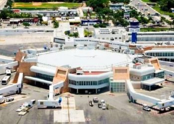 PROGRAMA EL AEROPUERTO DE CANCÚN 370 OPERACIONES AÉREAS PARA ESTE DOMINGO