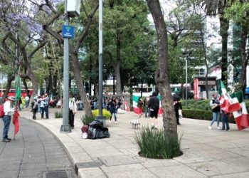 FRENA VUELVE A LAS CALLES DE LA CIUDAD DE MÉXICO; MARCHAN «POR EL AMOR A MÉXICO»