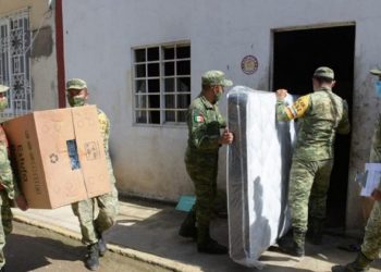 MÁS DE 21 MIL PAQUETES DE ENSERES DOMÉSTICOS HA ENTREGADO SEDENA EN TABASCO
