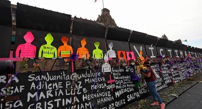 LÓPEZ OBRADOR ASEGURA QUE PROTESTAS FEMINISTAS «EMPEZARON» EN SU GOBIERNO