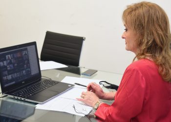 CAPACITAN A EMPRESAS TURÍSTICAS PARA ACCEDER A FUENTES DE FINANCIAMIENTO