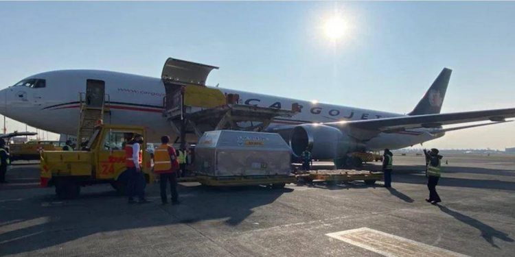 MÉXICO RECIBE 200 MIL VACUNAS SPUTNIK V