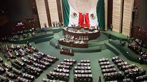 DESDE AYER 24 CANDIDATOS SE DISPUTAN LOS CURULES DE CUATRO DISTRITOS DE QUINTANA ROO