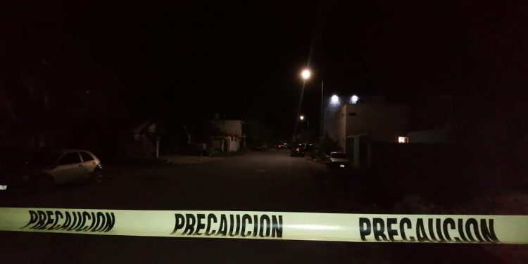 CAMIONETA EN TULUM FUE RECEPTORA DE 30 DISPAROS