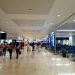 TURISTAS HACEN FILA DE HASTA 20 MINUTOS EN EL AEROPUERTO DE CANCÚN