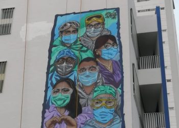 PLASMAN EN MEGA MURAL “HOMENAJE A LOS HÉROES QUE LUCHAN CONTRA EL COVID”