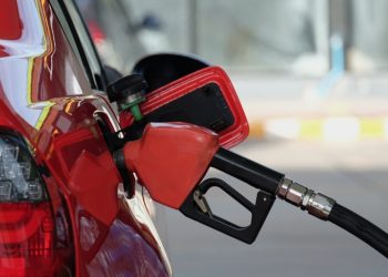 PROFECO DENUNCIA A CASI 300 GASOLINERAS POR RASTRILLOS EN BOMBAS; BUSCAR RETIRAR PERMISOS