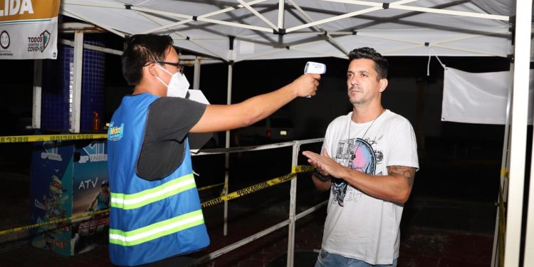 FIESTA RESPONSABLE EN QUINTANA ROO DURANTE ESTA TEMPORADA VACACIONAL: CARLOS JOAQUÍN