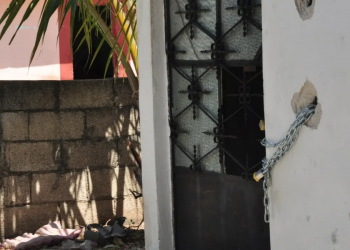 DESALOJAN A SEÑOR DE LA TERCERA EDAD DE SU CASA EN MÉRIDA Y LA VENDEN