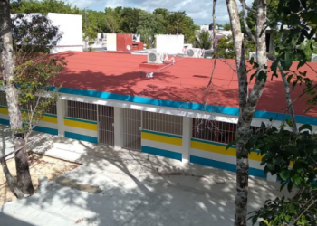 MÁS DEL 60 % DE LAS ESCUELAS EN QUINTANA ROO NO SON APTAS PARA UN REGRESO A CLASES APROPIADO.