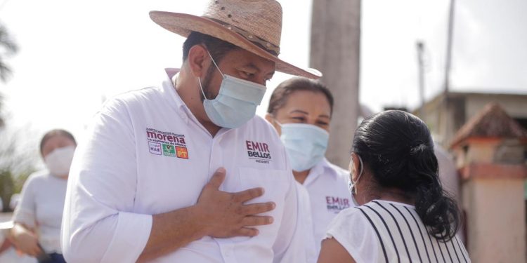 EMIR BELLOS LLEVA SU PROPUESTA ANTE LA GENTE