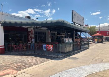 BARES, RESTAURANTES Y SIMILARES CON DISMINUCIÓN DE VENTAS EN SEMANA SANTA