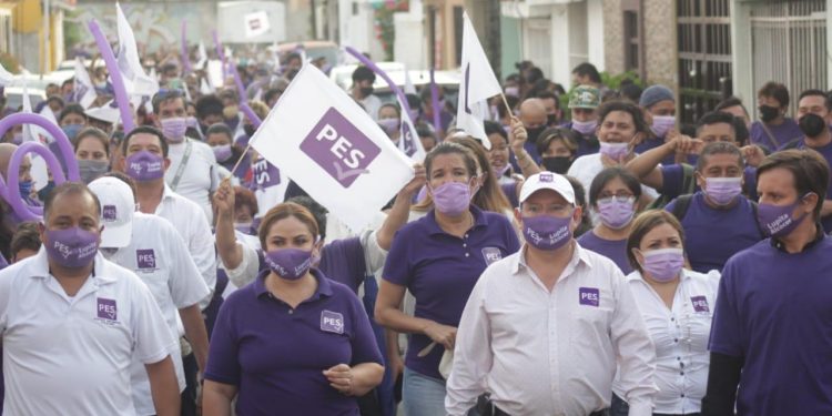 VAMOS A TRABAJAR UNIDOS, POR LAS FAMILIAS BENITOJUARENSES Y A RECONSTRUIR CANCÚN: LUPITA ALCOCER