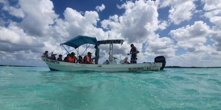 CRISIS DE PRESTADORES DE SERVICIOS DE BACALAR