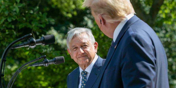 AMLO ESCRIBE UN LIBRO SOBRE SU RELACIÓN CON TRUMP