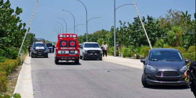EJECUTAN A DOS HOMBRES CERCA DEL HOTEL GRAND PALLADIUM COSTA MUJERES