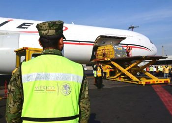 ARRIBAN 500 MIL DOSIS DE VACUNAS CONTRA EL COVID-19