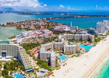 REPORTAN LLENO TOTAL DE CONSTRUCCIONES EN LA ZONA HOTELERA DE CANCÚN