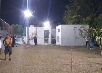HALLAN MUERTO A INDIGENTE EN EL DOMO DEPORTIVO DE LA REGIÓN 96 EN CANCÚN