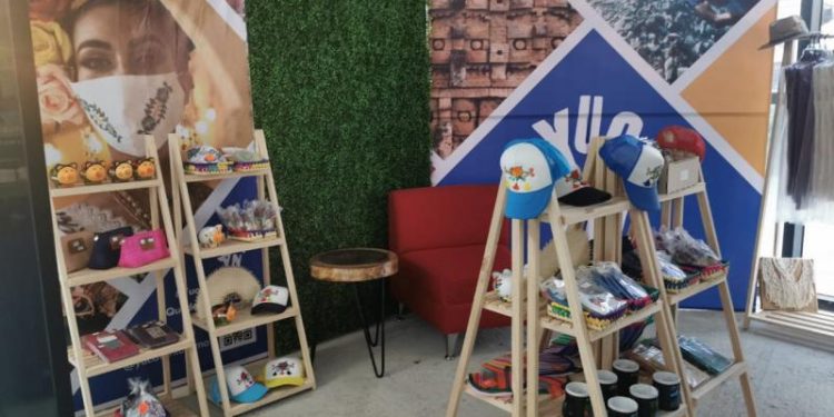 ARTESANAS Y ARTESANOS DE YUCATÁN PARTICIPAN EN FERIA DE TURISMO RESPONSABLE