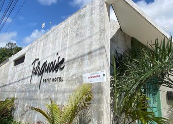 MUERE TURISTA AHOGADO EN UNA PISCINA DE UN HOTEL, EN COLONIA VELETA DE TULUM