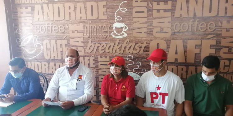 ACLARA EL PT EL TEMA DE LAS DESPENSAS EN PLAYA DEL CARMEN: VERÓNICA FERNÁNDEZ LAS GESTIONÓ A TÍTULO PERSONAL Y SERÁ EXPULSADA DEL PARTIDO