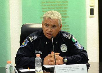 MALA ALIMENTACIÓN Y SOBREPESO DE POLICÍAS PRINCIPALES DEFICIENCIAS EN POLICÍAS MUNICIPALES