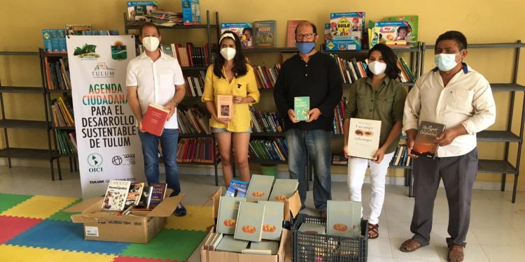 FESTEJA AHT DÍA DEL NIÑO Y DONA LIBROS EN “SAN SILVERIO”