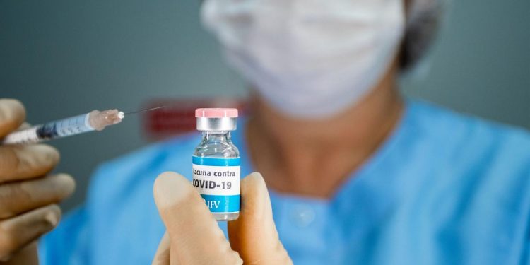 EL GOBIERNO CUBANO NO HA ADQUIRIDO VACUNAS EN EL MERCADO INTERNACIONAL, NI FORMA PARTE DEL MECANISMO COVAX