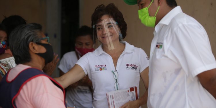 JUANITA ALONSO LE APUESTA POR TRABAJAR EN LA SEGURIDAD DE COZUMEL, CON EL APOYO DE JUAN CARRILLO COMO DIPUTADO