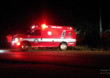 MUEREN PADRE E HIJA POR SER ARROLLADOS POR  UNA URVAN EN CANCÚN