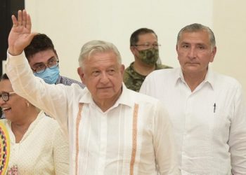 AMLO: 10 MIL MDP PARA RECONSTRUIR TABASCO, TRAS DAÑOS POR INUNDACIONES