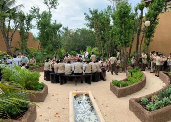 PROTESTAN TRABAJADORES CONTRA DIRECTIVOS DEL HOTEL BANYAN TREE RIVIERA MAYA
