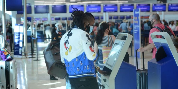 PIDE BENITO JUÁREZ EXTREMAR MEDIDAS SANITARIAS EN ESTAS VACACIONES