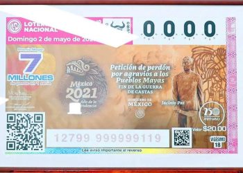 CARLOS JOAQUÍN PRESENTA EL NUEVO BILLETE DE LOTERÍA NACIONAL.
