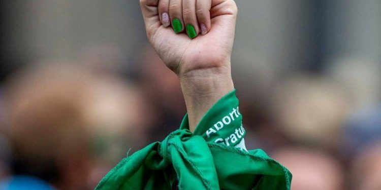 BUSCAN MORENA, PT Y PRI DESPENALIZAR EL ABORTO EN TODO EL PAÍS