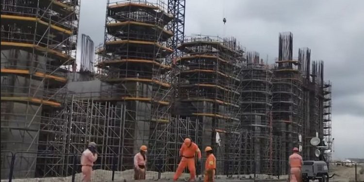 EL PRÓXIMO AÑO SE CONCLUIRÁ REFINERÍA EN PARAÍSO