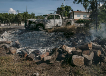 SICARIOS AGREDEN A POLICÍAS DE MICHOACÁN CON SUPUESTO DRON EXPLOSIVO