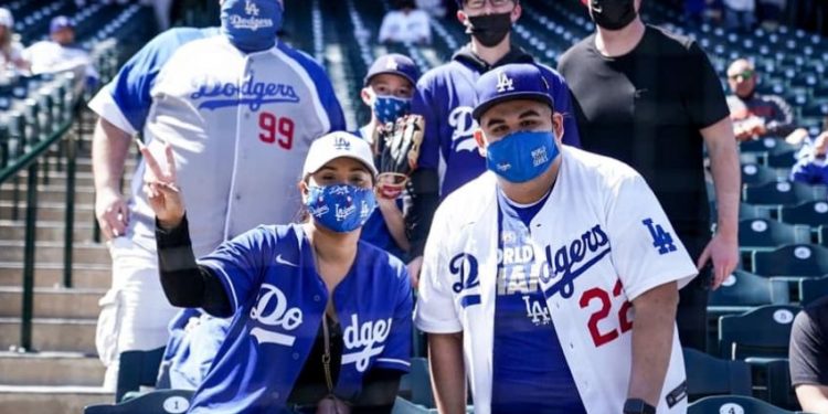 DODGERS SUPERAN A PADRES EN SU PRIMER ENFRENTAMIENTO DE LA TEMPORADA
